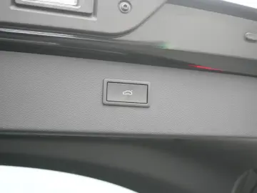 CUPRA Formentor VZ DCC KAM SHZ CARPLAY LED PDC LEDER