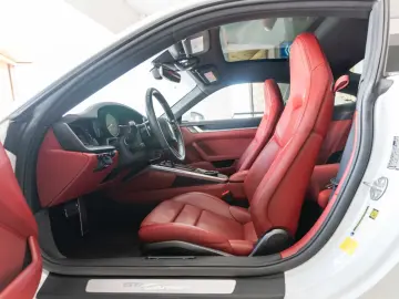 PORSCHE 911  Carrera 992 KAM PASM PDK LED CHRONO CARP