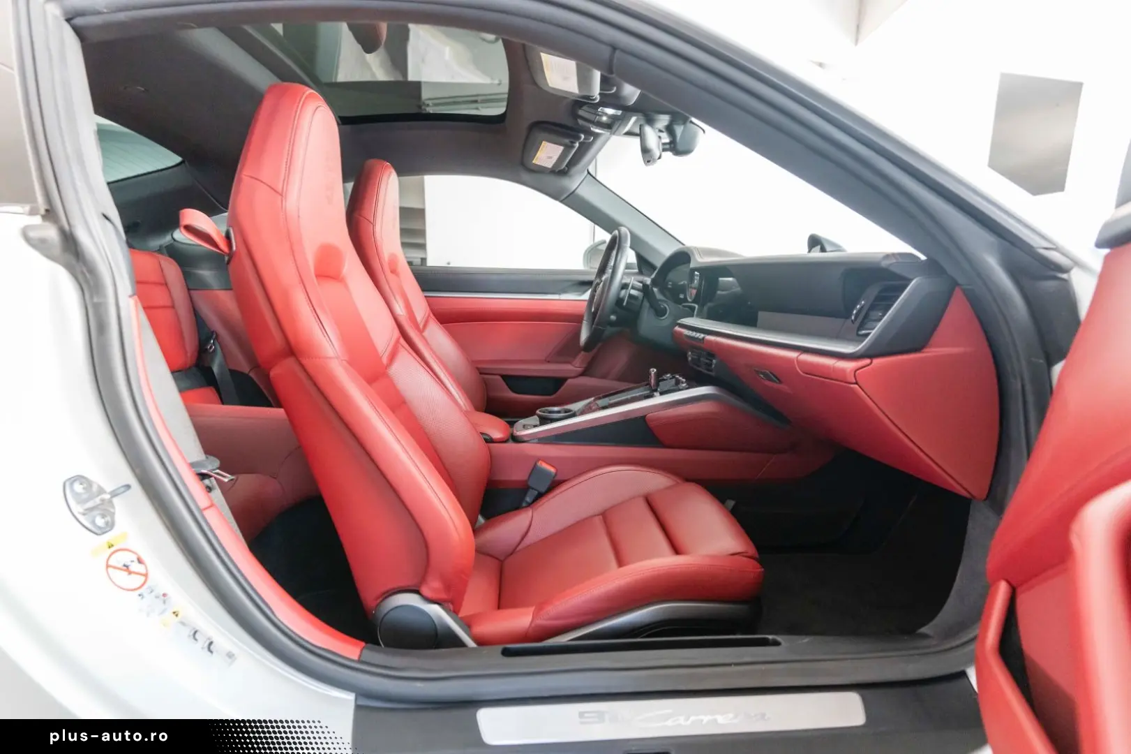 PORSCHE 911  Carrera 992 KAM PASM PDK LED CHRONO CARP