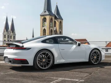 PORSCHE 911  Carrera 992 KAM PASM PDK LED CHRONO CARP