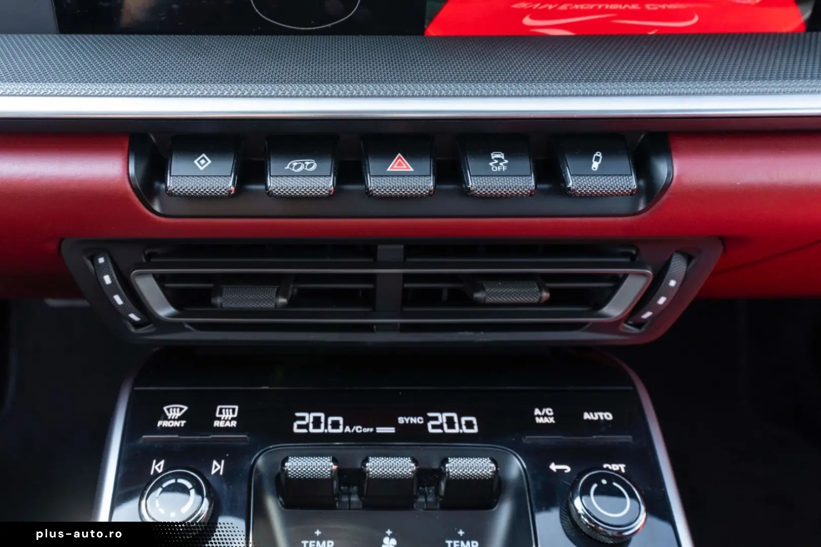 PORSCHE 911  Carrera 992 KAM PASM PDK LED CHRONO CARP