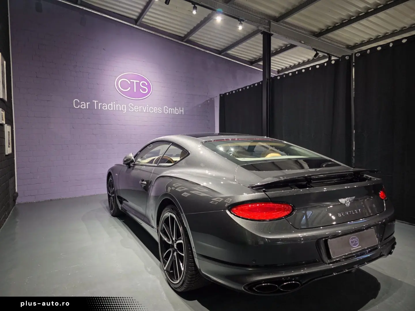 BENTLEY Continental GT Azure