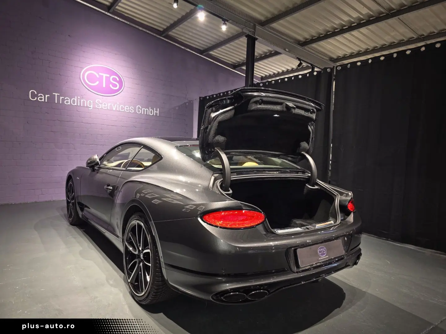 BENTLEY Continental GT Azure