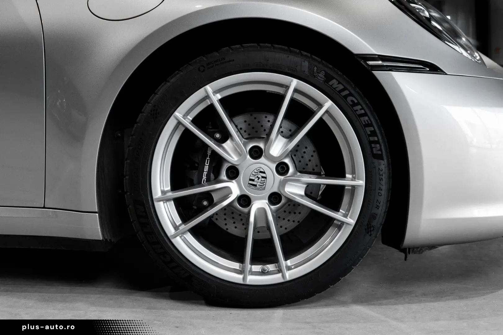 PORSCHE 911 992 Carrera 4 AWD MATRIX PASM