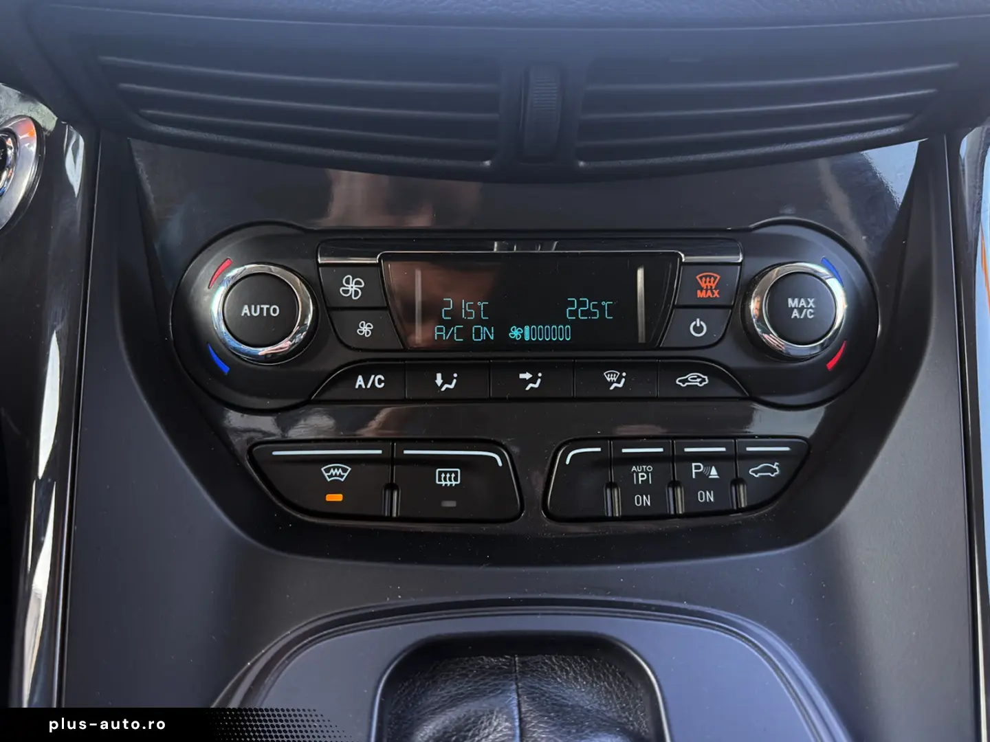 Ford Kuga 4x4 Titanium