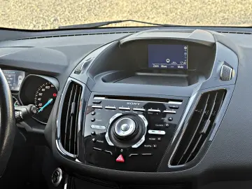 Ford Kuga 4x4 Titanium