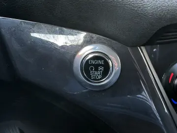 Ford Kuga 4x4 Titanium