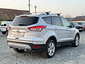 Ford Kuga 4x4 Titanium