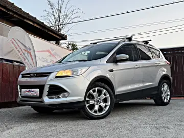Ford Kuga 4x4 Titanium