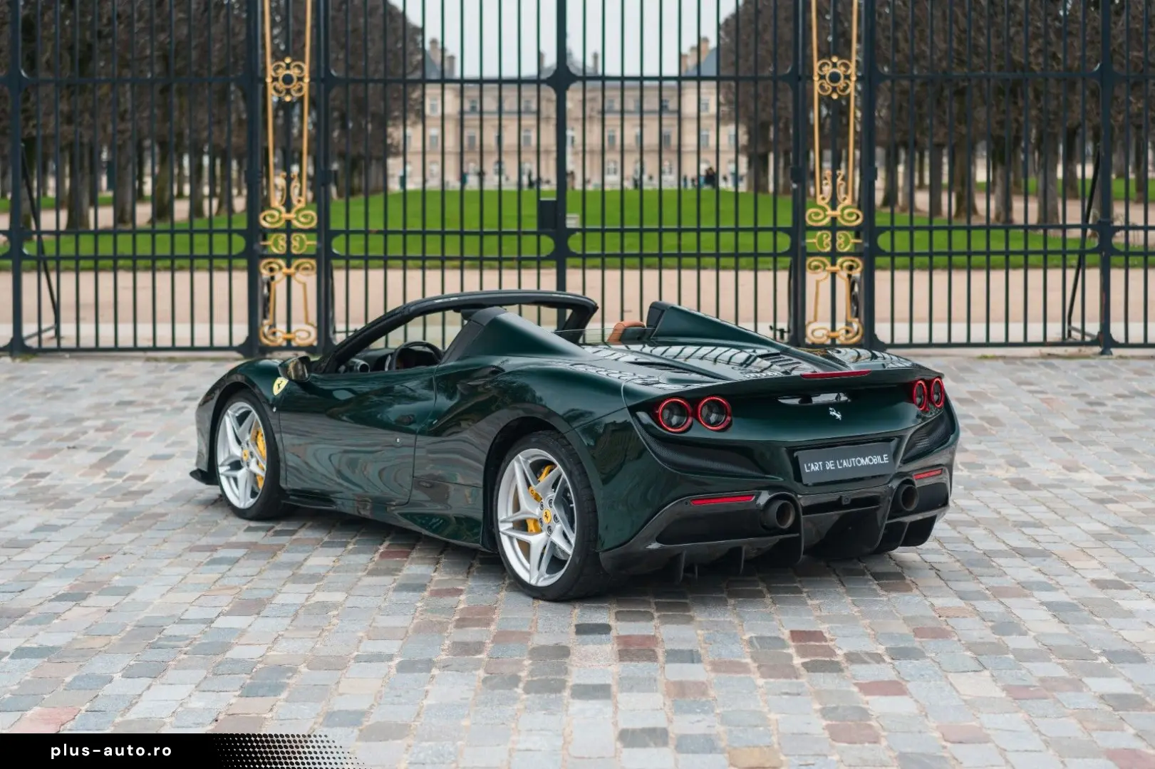 FERRARI F8 Spider - full carbon  low mileage  Xpel