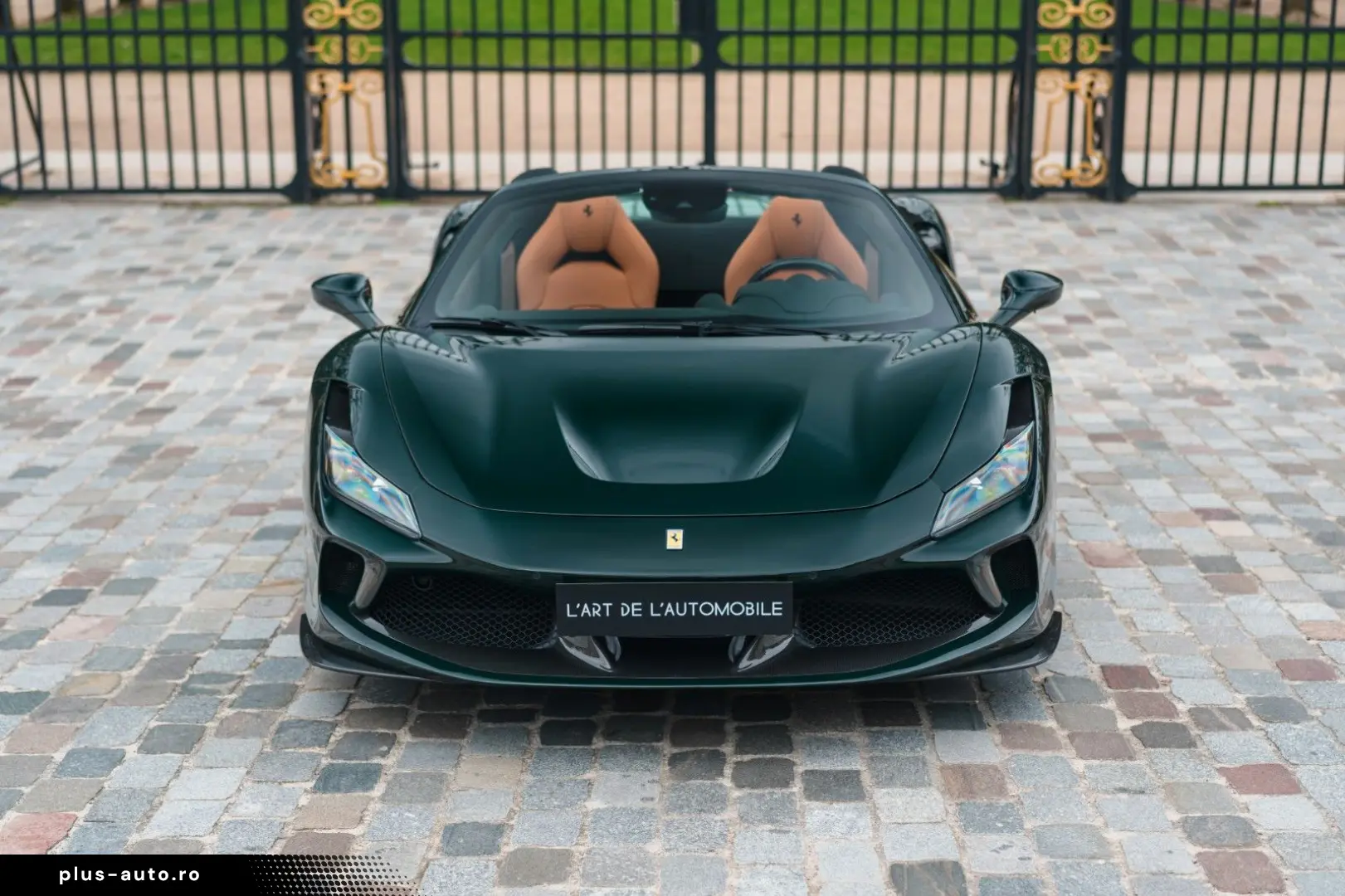 FERRARI F8 Spider - full carbon  low mileage  Xpel