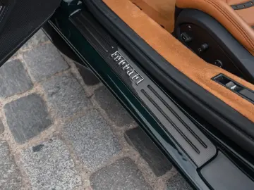 FERRARI F8 Spider - full carbon  low mileage  Xpel