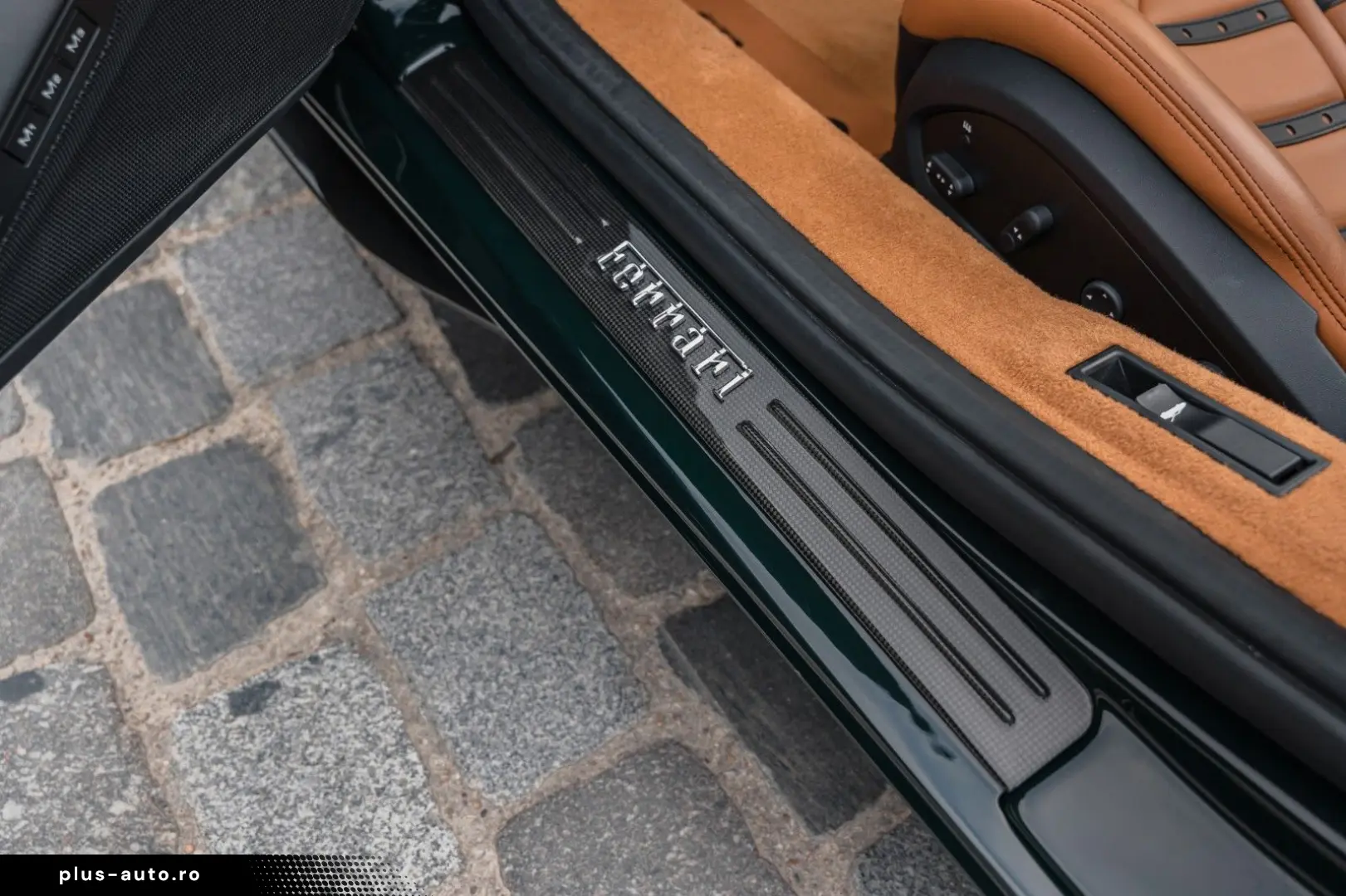 FERRARI F8 Spider - full carbon  low mileage  Xpel