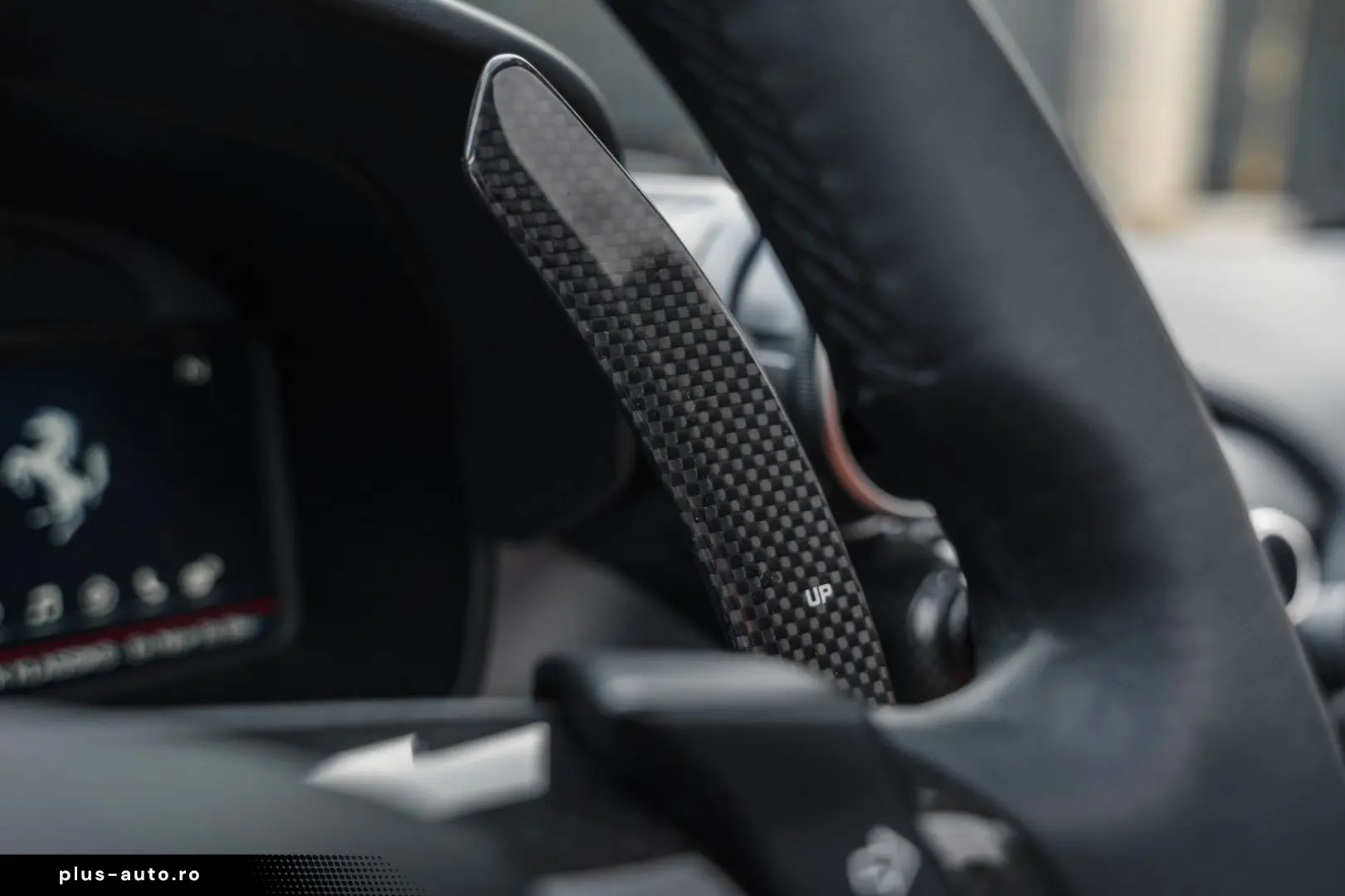 FERRARI F8 Spider - full carbon  low mileage  Xpel