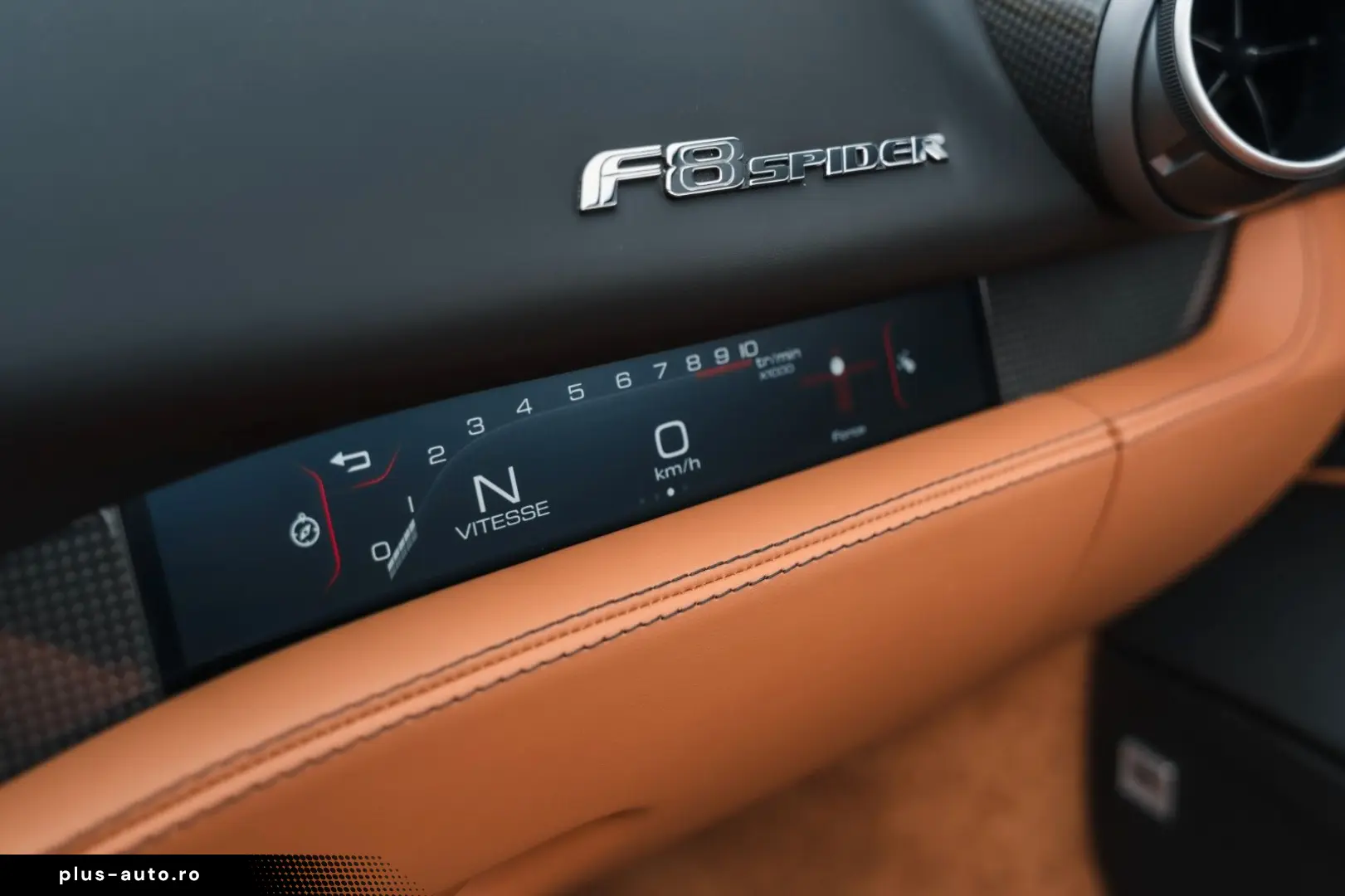 FERRARI F8 Spider - full carbon  low mileage  Xpel