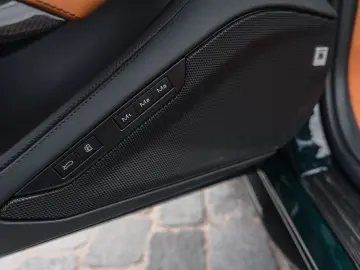 FERRARI F8 Spider - full carbon  low mileage  Xpel