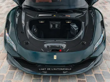 FERRARI F8 Spider - full carbon  low mileage  Xpel