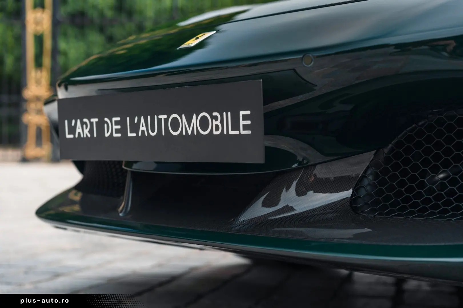 FERRARI F8 Spider - full carbon  low mileage  Xpel