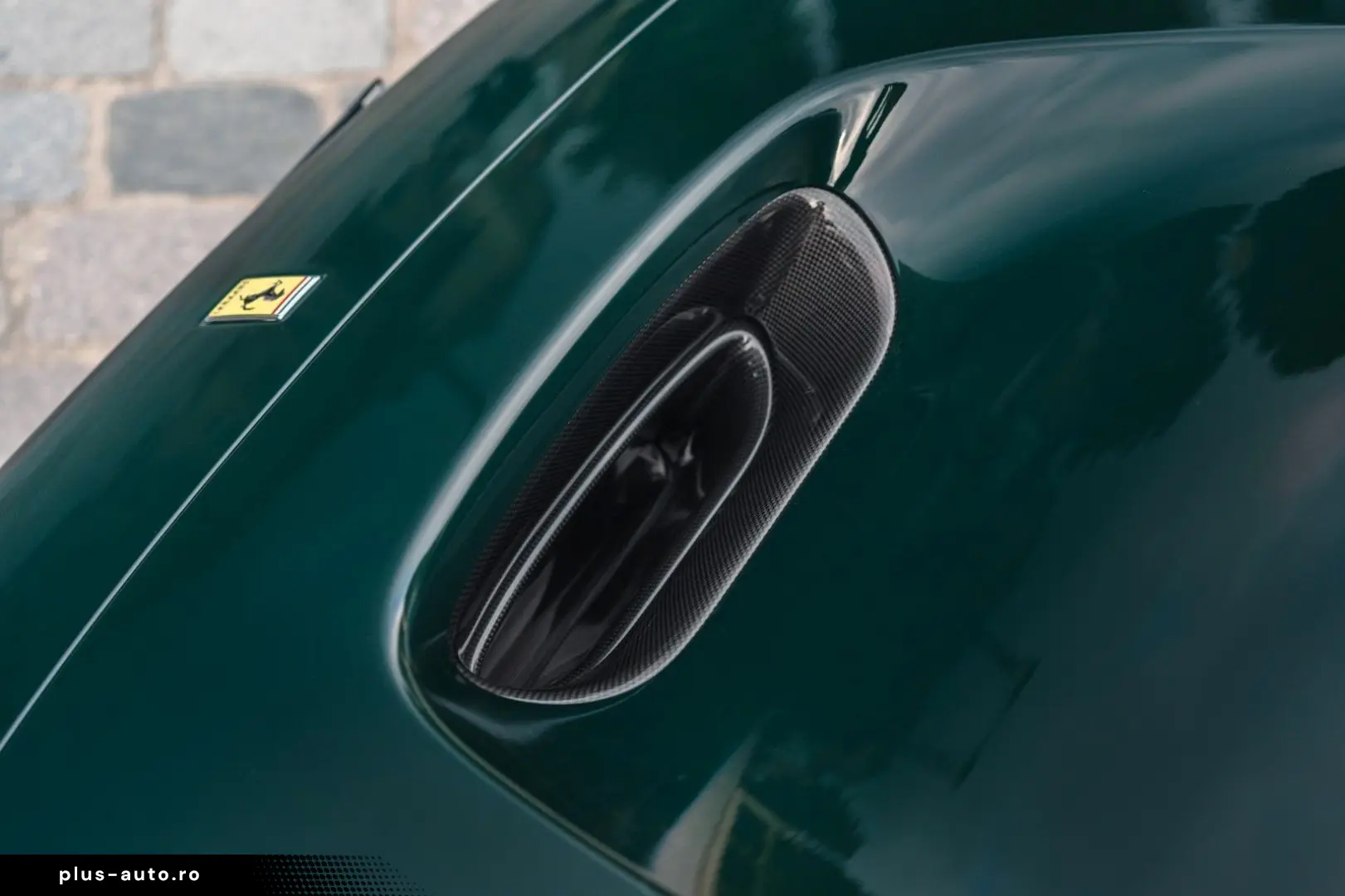 FERRARI F8 Spider - full carbon  low mileage  Xpel