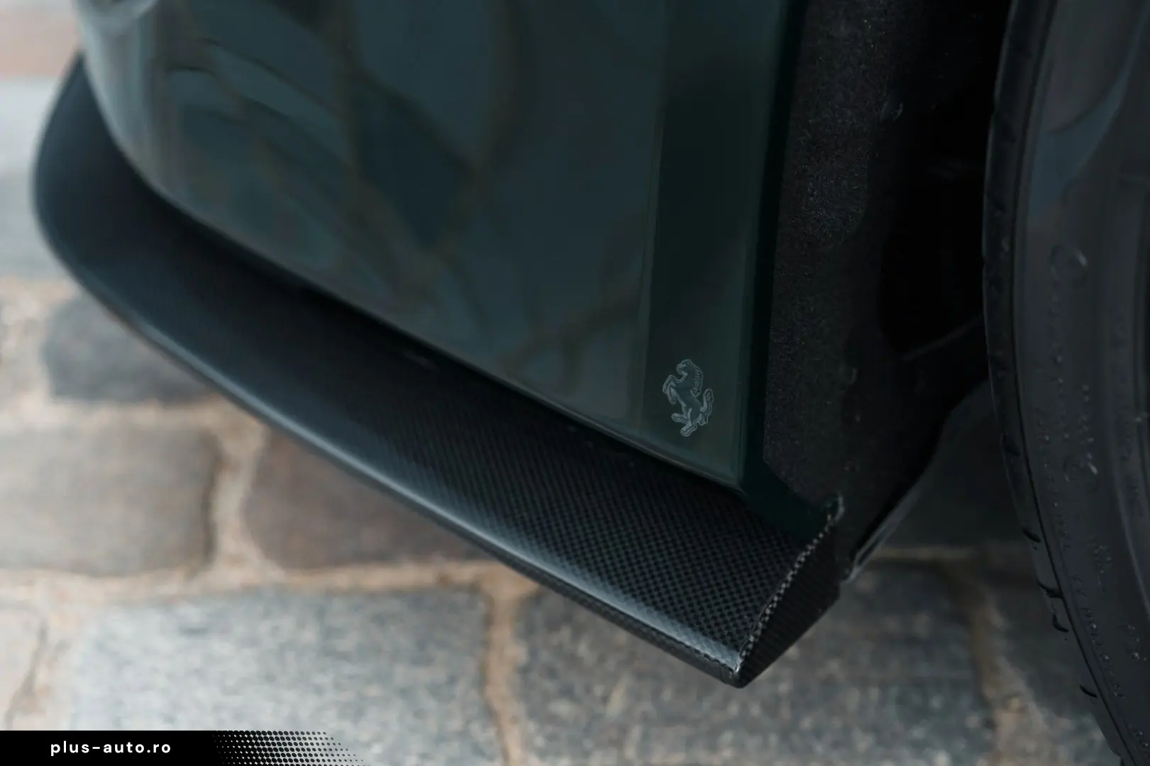 FERRARI F8 Spider - full carbon  low mileage  Xpel