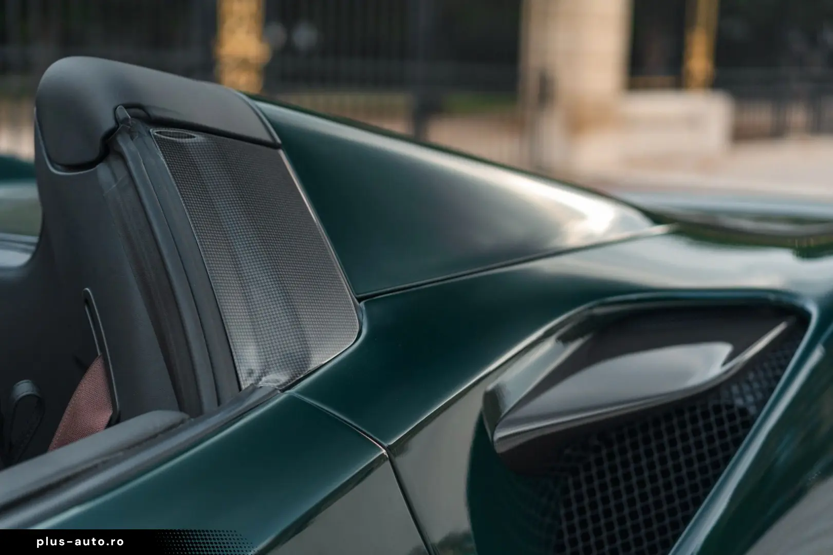 FERRARI F8 Spider - full carbon  low mileage  Xpel