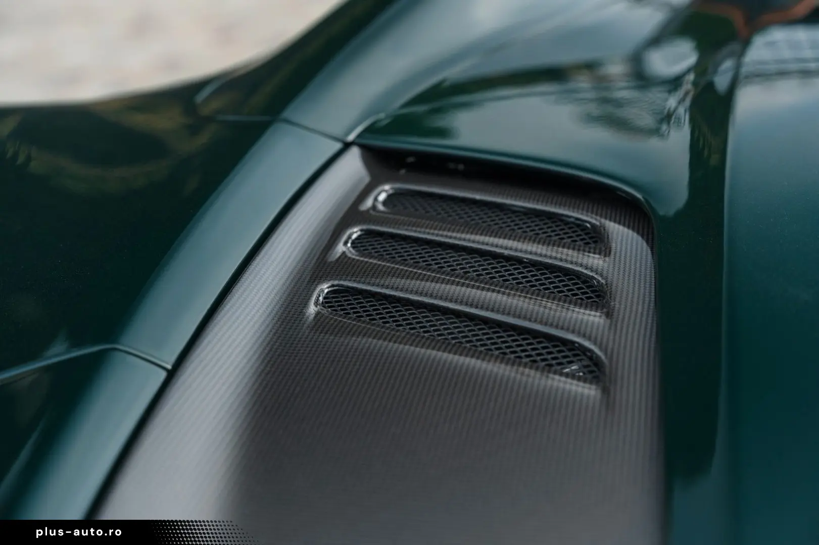 FERRARI F8 Spider - full carbon  low mileage  Xpel