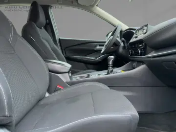 NISSAN Qashqai 1.3 DIG-T MHEV Visia LED PDC TEMP