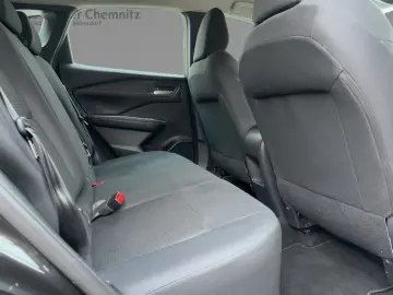 NISSAN Qashqai 1.3 DIG-T MHEV Visia LED PDC TEMP