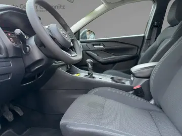 NISSAN Qashqai 1.3 DIG-T MHEV Visia LED PDC TEMP