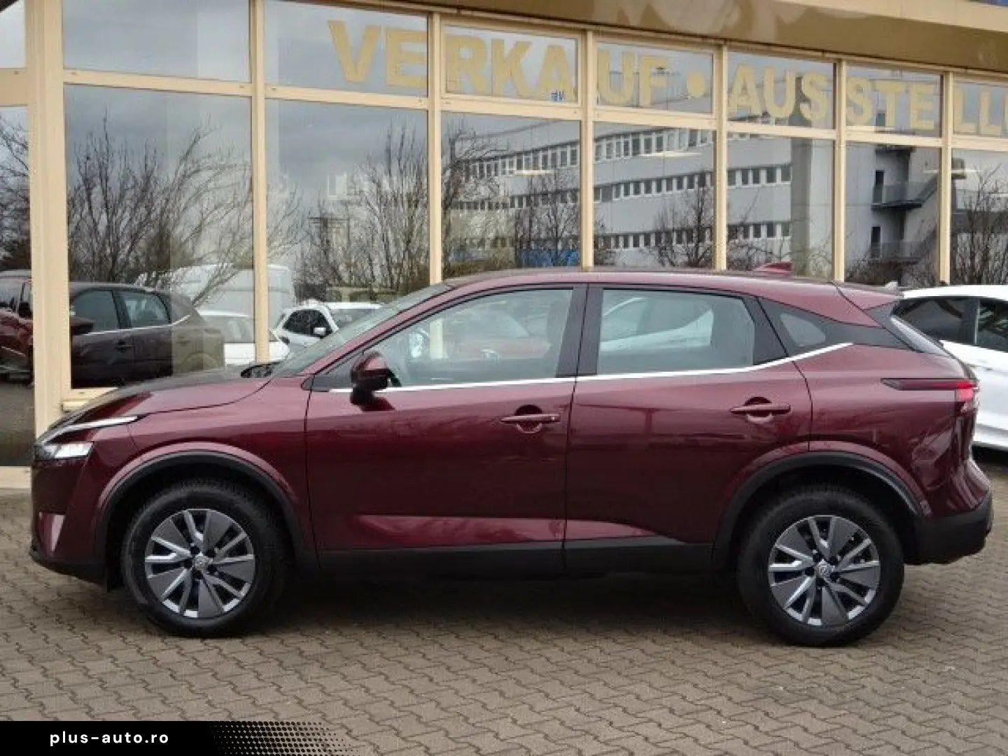 NISSAN Qashqai 140PS MHEV Visia LED Klima
