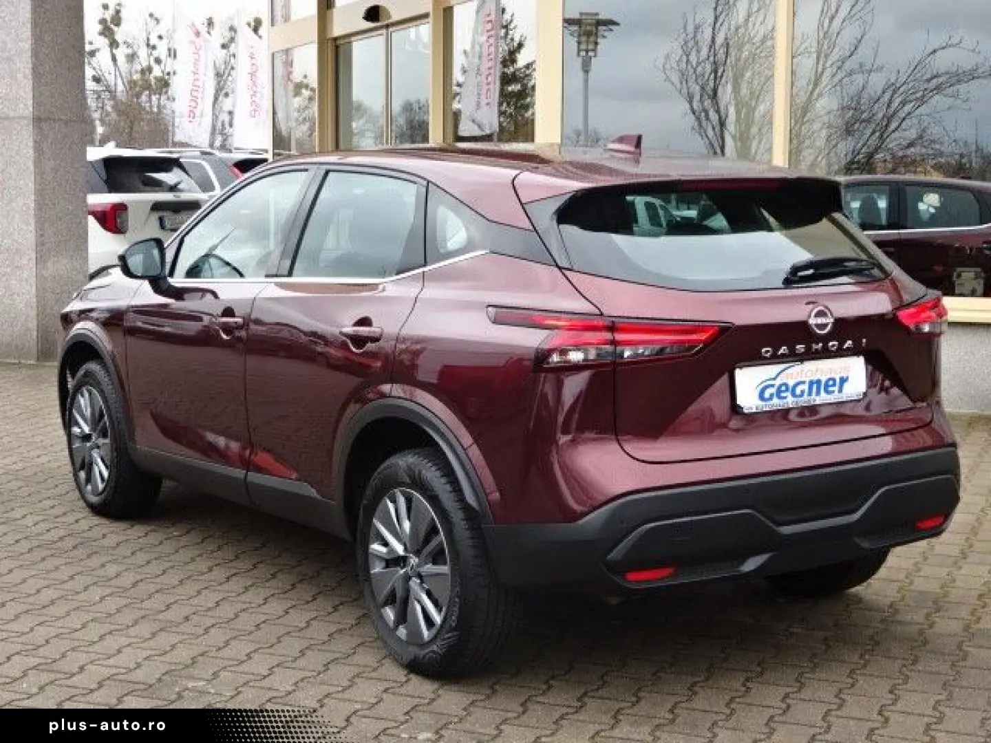 NISSAN Qashqai 140PS MHEV Visia LED Klima