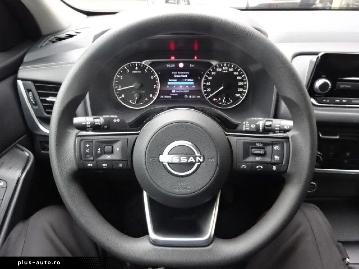 NISSAN Qashqai 140PS MHEV Visia LED Klima