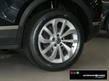 VW T-Roc Style 1.0 TSI ACC DAB LED NAVI PDC Alu-17`