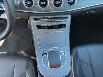 MERCEDES-BENZ CLS 53 AMG 4M    AHK Standhzg S-Dach Distro H