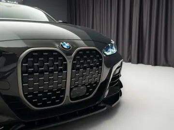 BMW M440i xDrive Mild Hybrid 2022