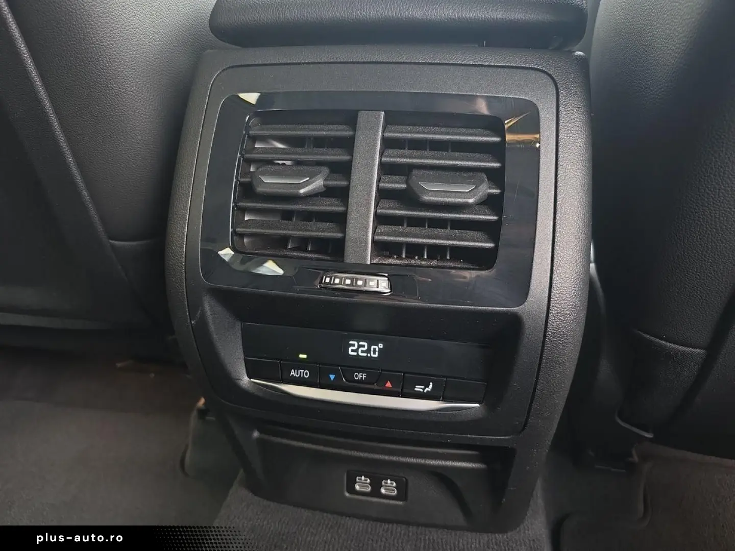 BMW X3 20d xDrive V-COCK STNDHZ  AHK LEDER R-KAM MEM