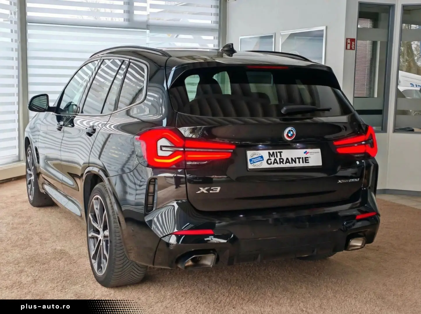 BMW X3 xD20d M Sport PANO KAM LASER AHK