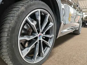 BMW X3 xD20d M Sport PANO KAM LASER AHK
