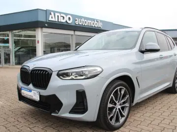 BMW X3 xDrive 20 d M Sport Paket PANO AHK AMBIENTE