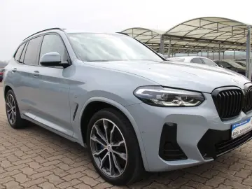 BMW X3 xDrive 20 d M Sport Paket PANO AHK AMBIENTE