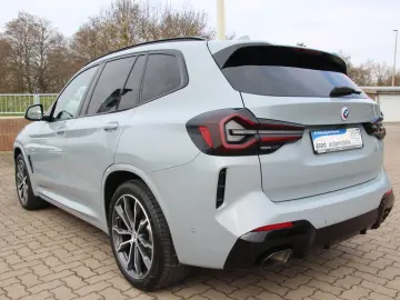 BMW X3 xDrive 20 d M Sport Paket PANO AHK AMBIENTE