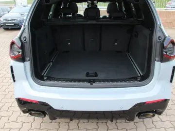 BMW X3 xDrive 20 d M Sport Paket PANO AHK AMBIENTE