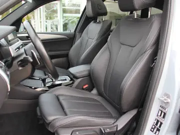 BMW X3 xDrive 20 d M Sport Paket PANO AHK AMBIENTE