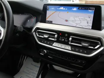 BMW X3 xDrive 20 d M Sport Paket PANO AHK AMBIENTE
