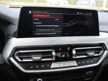 BMW X3 xDrive 20 d M Sport Paket PANO AHK AMBIENTE