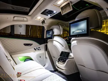 BENTLEY Flying Spur SPEED V8 HYBRID FIRST EDITION