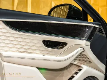 BENTLEY Flying Spur SPEED V8 HYBRID FIRST EDITION