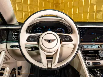 BENTLEY Flying Spur SPEED V8 HYBRID FIRST EDITION