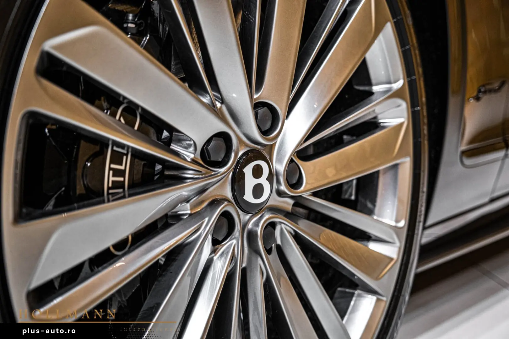 BENTLEY Flying Spur SPEED V8 HYBRID FIRST EDITION