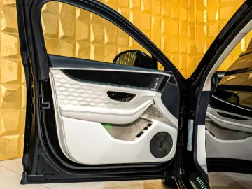 BENTLEY Flying Spur SPEED V8 HYBRID FIRST EDITION